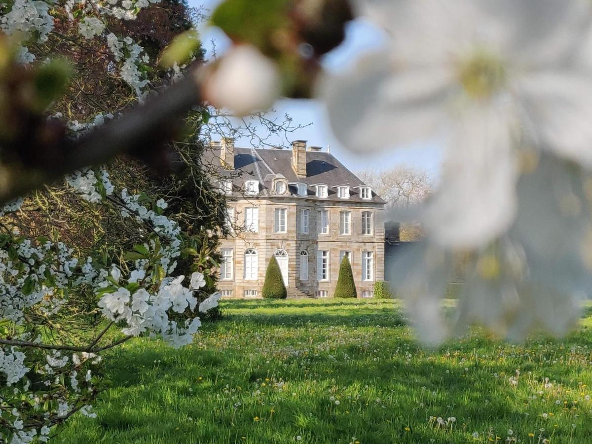 Holiday Home Chateau De Bouceel Mont Saint Michel Vergoncey Buitenkant foto