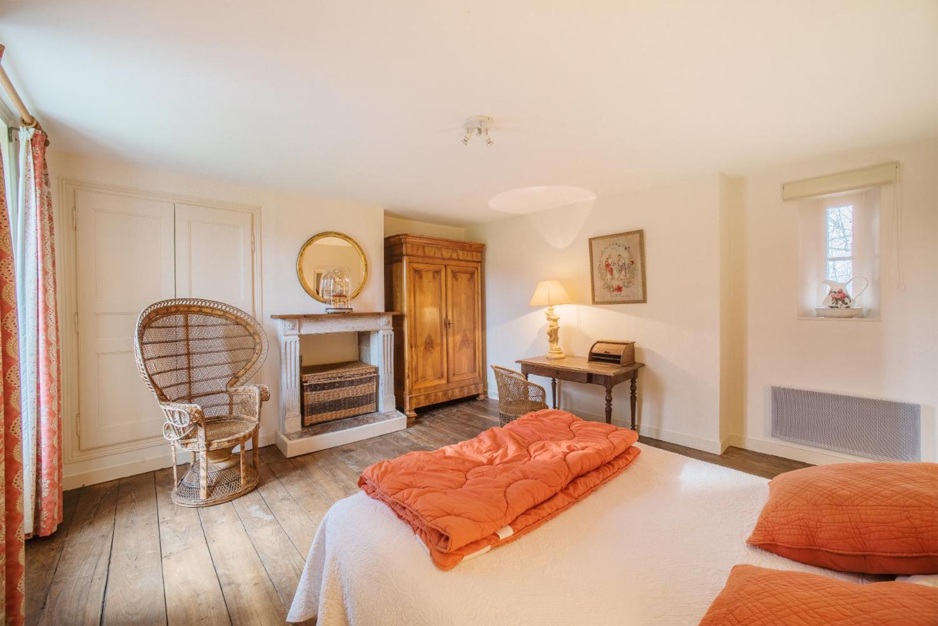 Holiday Home Chateau De Bouceel Mont Saint Michel Vergoncey Kamer foto