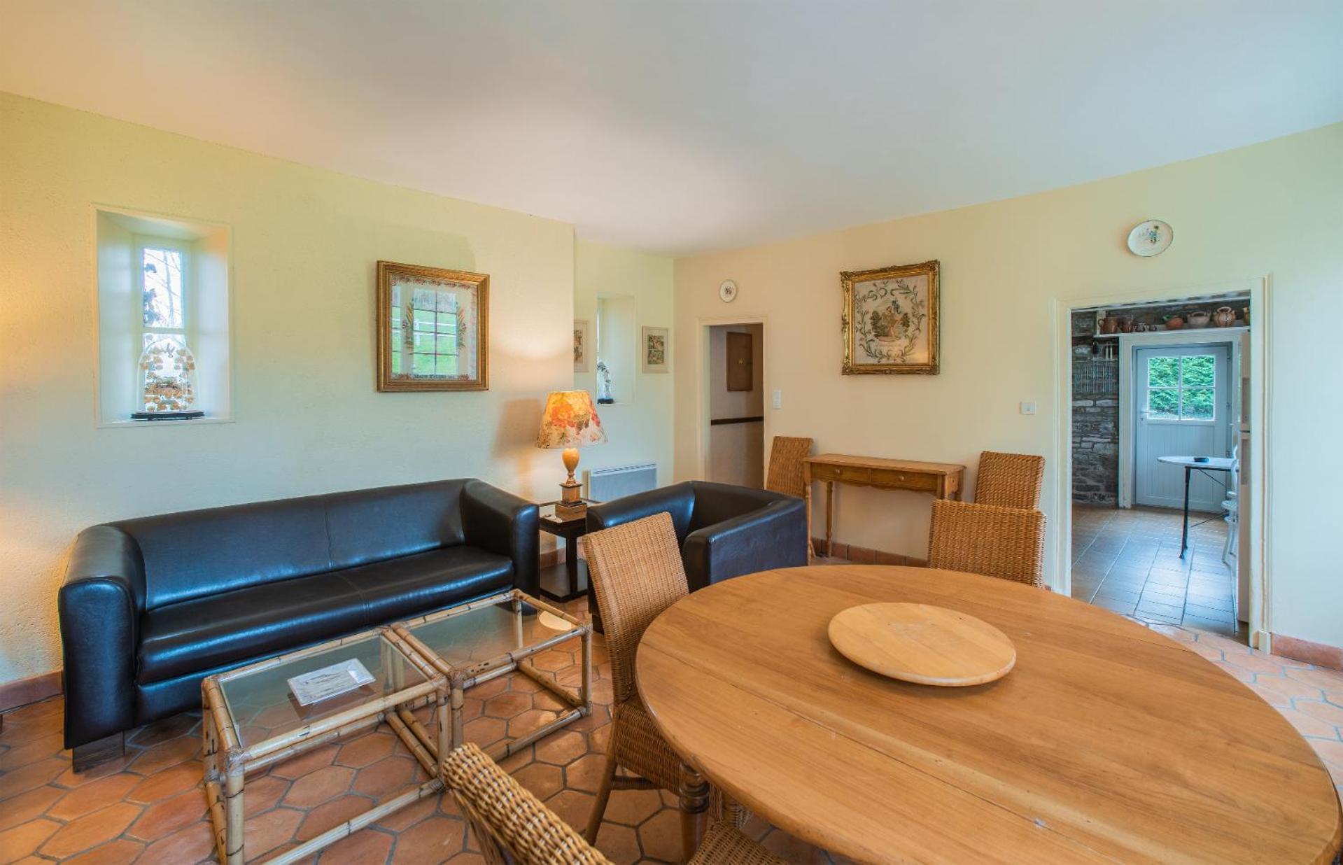 Holiday Home Chateau De Bouceel Mont Saint Michel Vergoncey Kamer foto