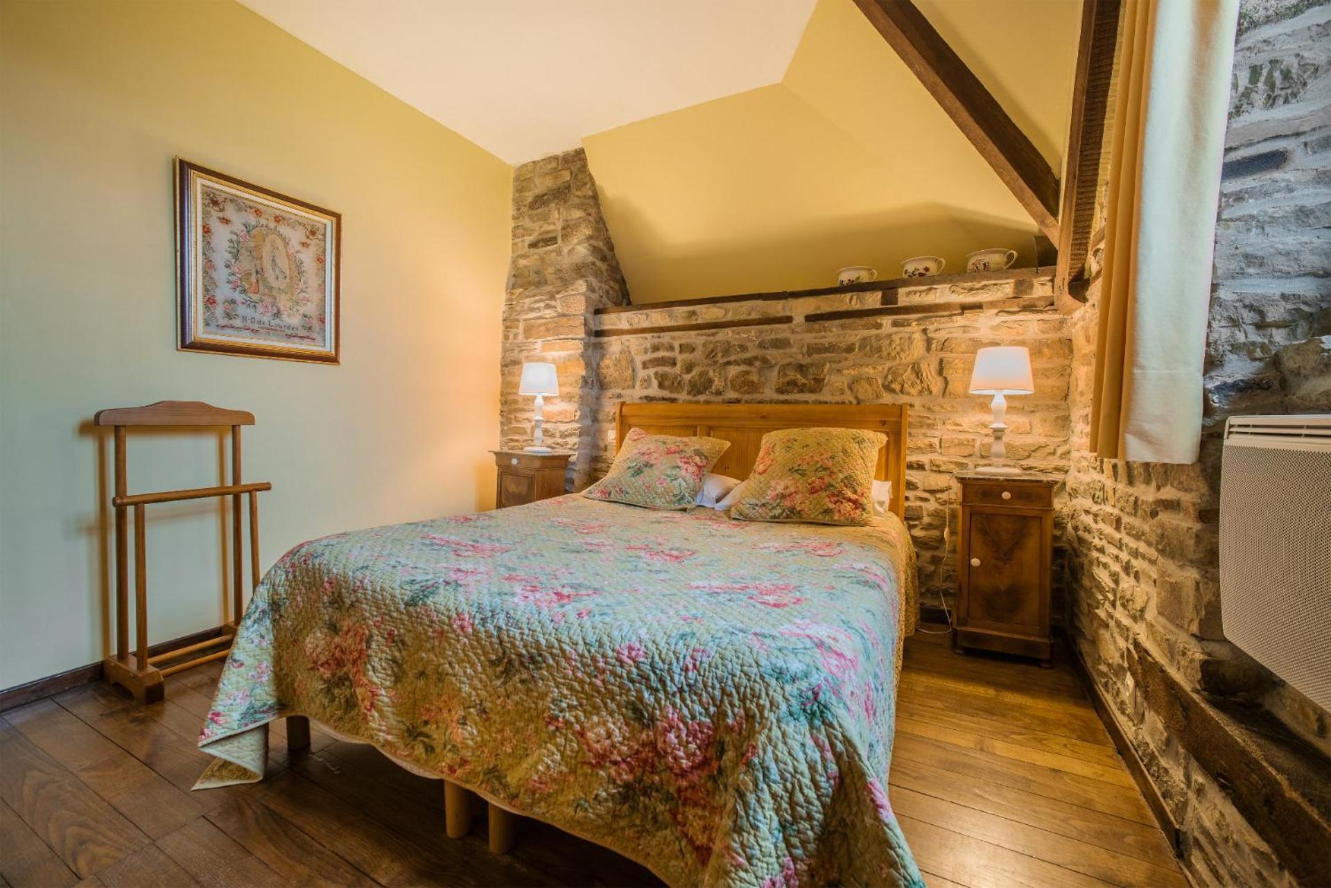 Holiday Home Chateau De Bouceel Mont Saint Michel Vergoncey Kamer foto