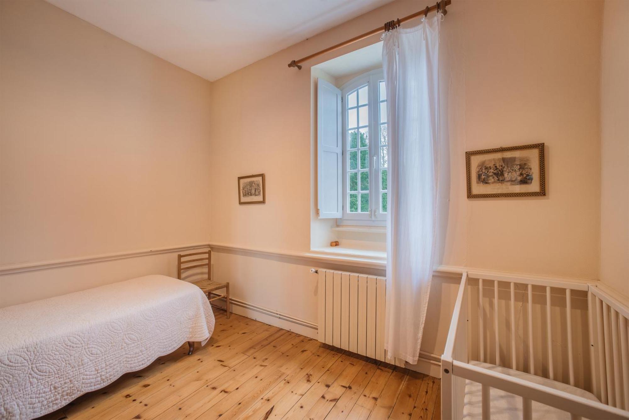 Holiday Home Chateau De Bouceel Mont Saint Michel Vergoncey Kamer foto