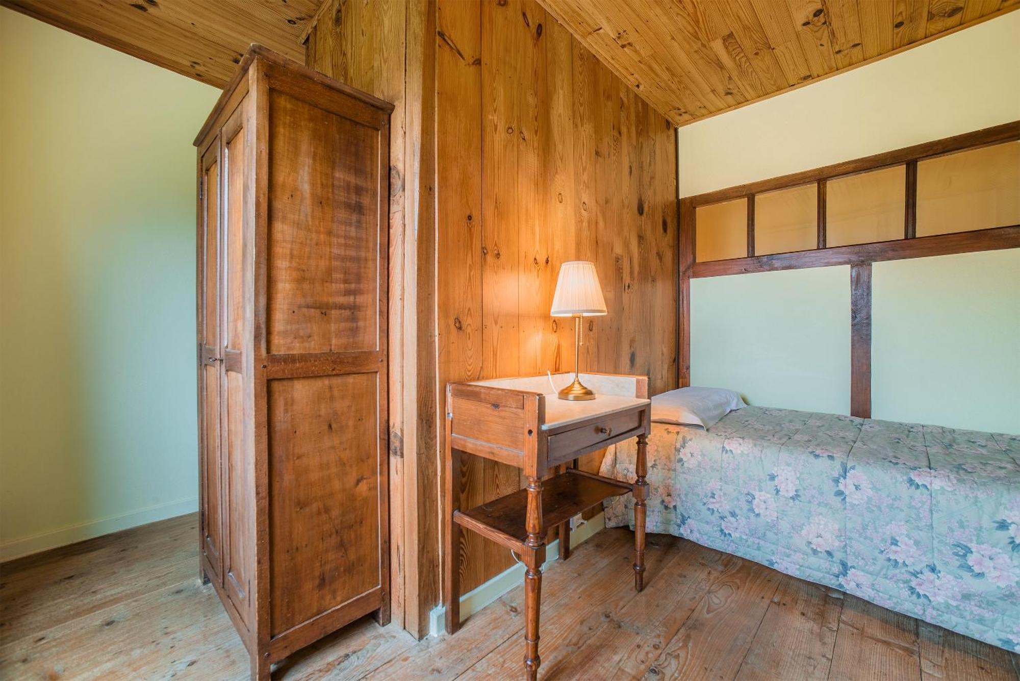 Holiday Home Chateau De Bouceel Mont Saint Michel Vergoncey Kamer foto